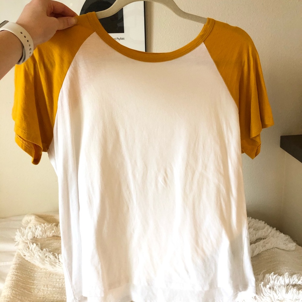 Yellow and white baseball tee